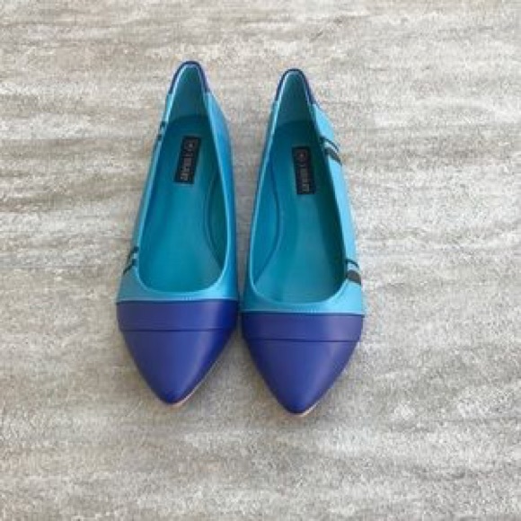 Iron Fist Blue Crayola flat - Picture 4 of 5